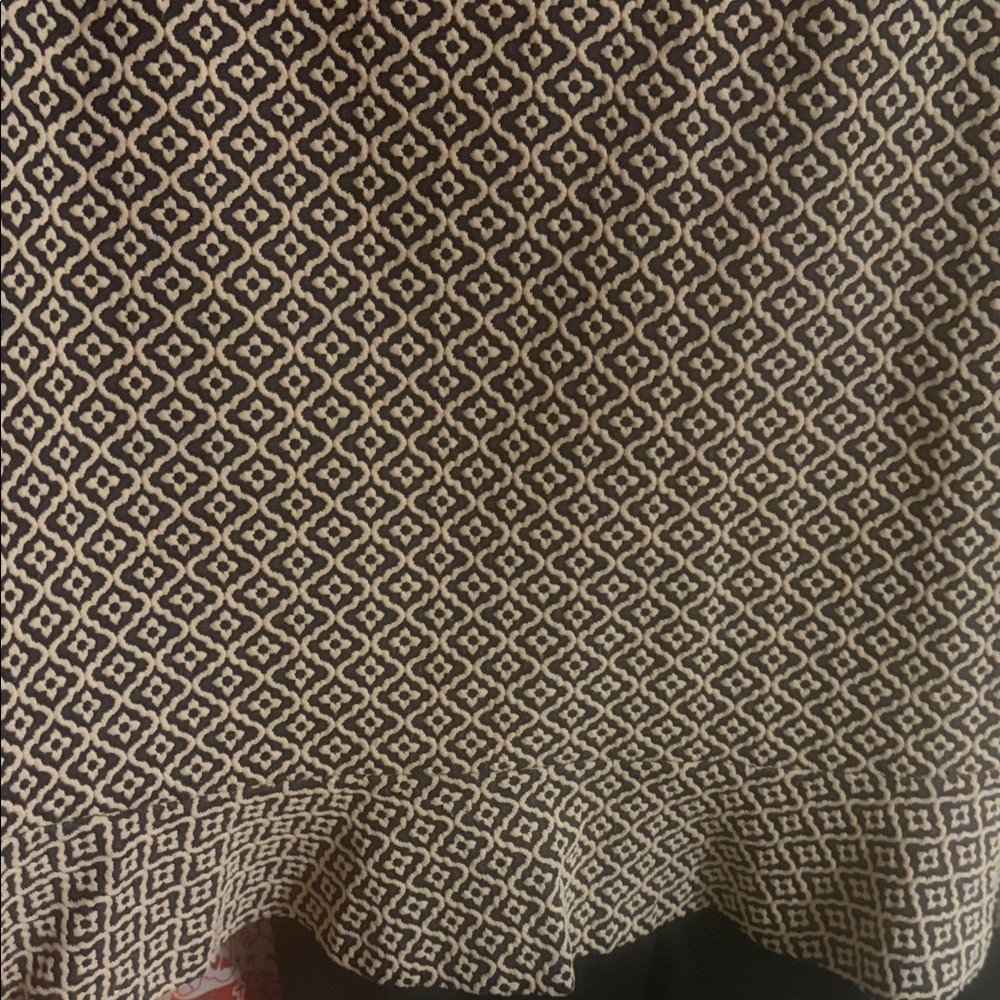 LOFT Black and Cream Patterned Skirt